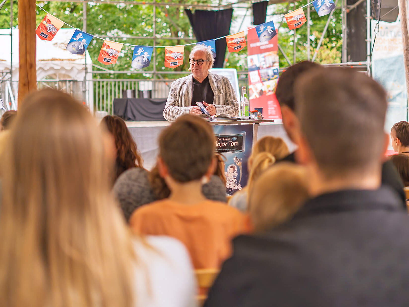 Kinderbuchautor Bernd Flessner Bernd Flessner beim Büchereifest 2025